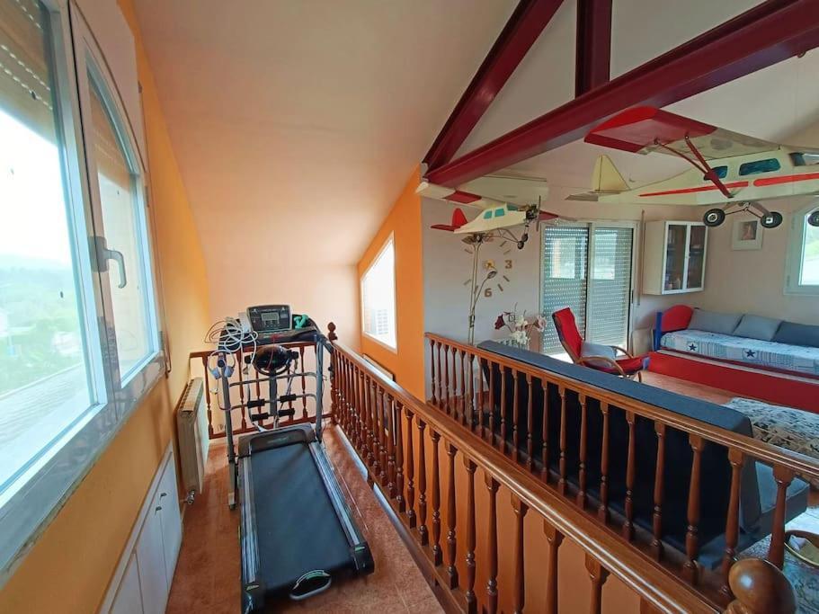 Casa Con Jardin Y Piscina Privada. Villa Santa Eulalia de Ronsana ภายนอก รูปภาพ