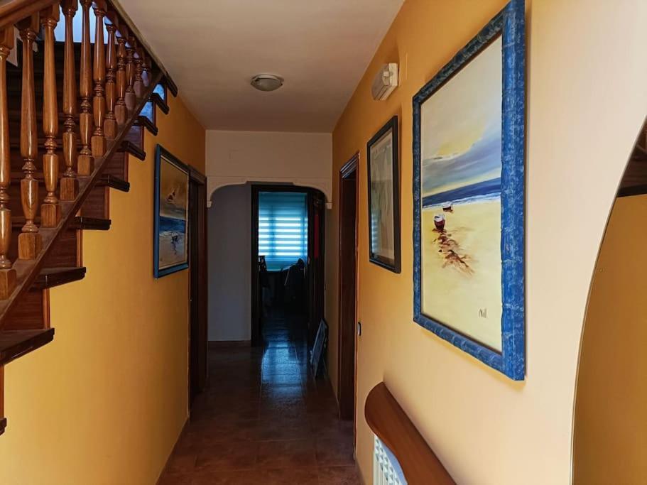 Casa Con Jardin Y Piscina Privada. Villa Santa Eulalia de Ronsana ภายนอก รูปภาพ